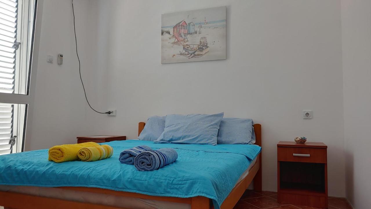 Matovic Apartments Dobra Voda Esterno foto